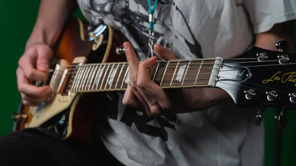 How to clean the fretboard on an electric guitar
